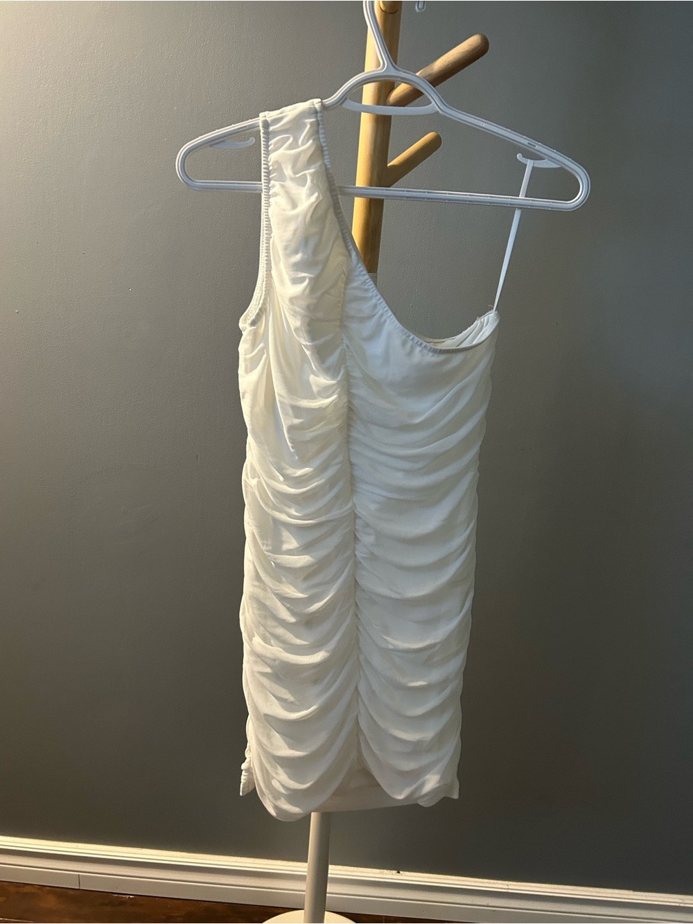 One-Shoulder White Ruched Bodycon Dress - Picture 3 of 3